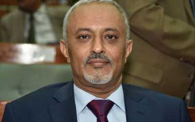 الأمين العام المساعد يعزي آل العابلي