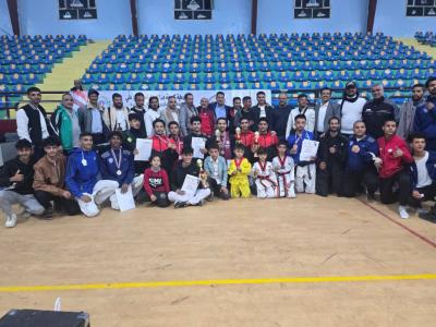 ������� �� -   